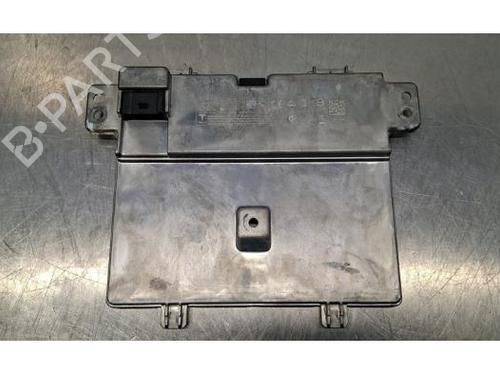 Elektronik Modul für TESLA MODEL Y (5YJY) Long Range All-wheel Drive (514 hp) 31633665