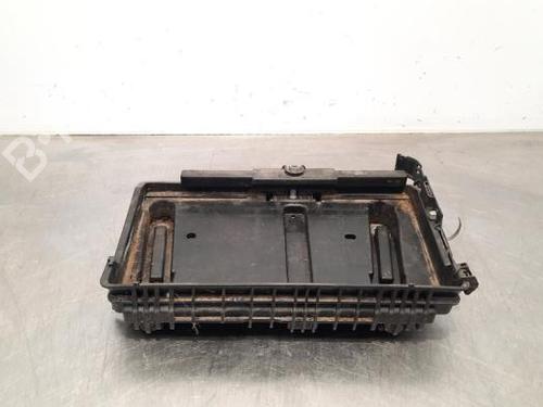 Support MERCEDES-BENZ C-CLASS (W205) C 250 BlueTEC / d (205.008, 205.006) (204 hp) 23581410