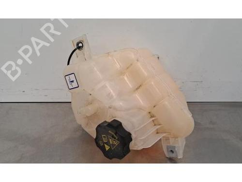 expansion-tank-alfa-romeo-stelvio-949_-2016-32820496 main image