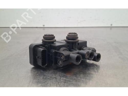 Used Electronic module Electronic module LAND ROVER RANGE ROVER VELAR (L560) 3.0 D300 MHEV 4x4 (300 hp) 33753153 33753153