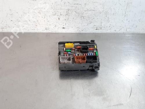 Used Fuse box CITROËN BERLINGO Box Body/MPV (B9) 1.6 VTi 95 (98 hp) 27864623