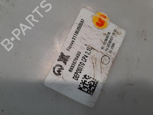 Windscreen washer tank CITROËN C4 III (BA_, BB_, BC_) ë-C4 (BCZKXC, BZCKSC) | BP15828004C113