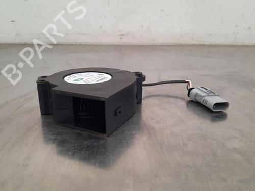 Used Other LAND ROVER DEFENDER Station Wagon (L663) P300 Si4 4x4 (300 hp) 23608888