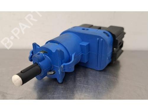 Used Fuel door actuator MAZDA CX-30 (DM) SKYACTIV-G M Hybrid (122 hp) 30331531