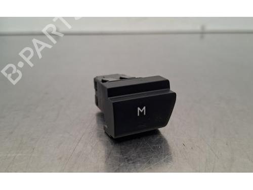 Used Switch Switch PEUGEOT EXPERT Van (V_) 2.0 BlueHDi 120 (122 hp) 33248000 33248000