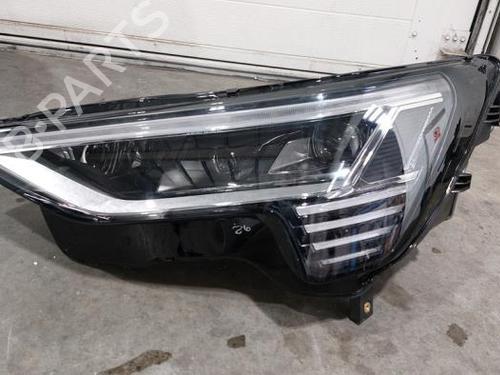 Full front AUDI E-TRON (GEN) S quattro | BP29879637S1