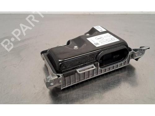 Used Electronic module TESLA MODEL 3 (5YJ3) EV (275 hp) 28613512