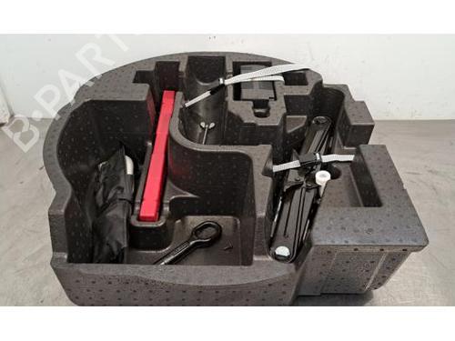 Jack Kit LAMBORGHINI URUS 4.0 All-wheel Drive | BP39153305C119 - Image 2