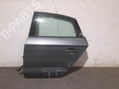 Używane Drzwi tylne lewe AUDI A3 Limousine (8VS, 8VM) 30 TDI (115 hp) 24302211