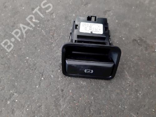 Used Switch MERCEDES-BENZ CLA Coupe (C117) CLA 250 (117.344) (211 hp) 10876649