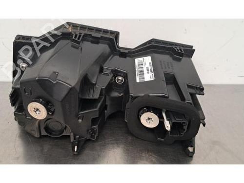 Left taillight PEUGEOT 308 III (FB_, FH_, FP_, F3_, FM_) PureTech 130 (FPHNSL, FPHNST) | BP30053945C34