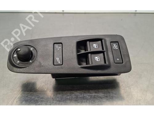 switch-opel-movano-c-van-u9-2021-32353868 main image