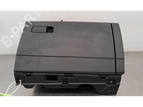 Used Glove box VW GOLF VIII (CD1, DA1) 2.0 TDI (150 hp) 29393112