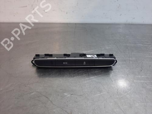 Used Switch RENAULT MEGANE IV Hatchback (B9A/M/N_) 1.2 TCe 130 (B9MR) (130 hp) 15788812