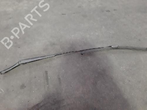 Used Front windshield wiper arm VW GOLF VII (5G1, BQ1, BE1, BE2) 1.6 TDI 4motion (110 hp) 15015552