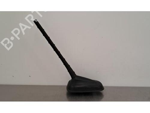 Used Antenna/Base VW POLO VI (AW1, BZ1, AE1) 1.6 TDI (95 hp) 29058004
