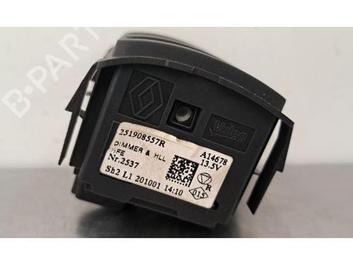 Hovedlysbryter RENAULT MEGANE IV Hatchback (B9A/M/N_) 1.6 E-TECH 160 (B9NH) | BP29871799I24