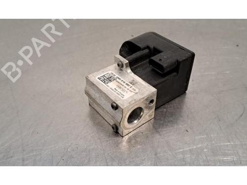 Sensor electrónico PORSCHE TAYCAN (Y1A) Performance Battery Plus (Y1AAA1) (476 hp) 29621398