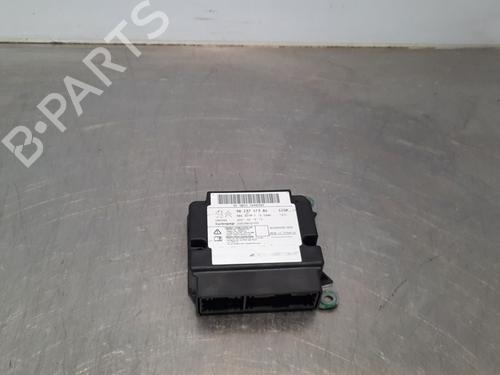 Airbag module PEUGEOT 2008 II (UD_, US_, UY_, UJ_, UR_, UC_) e-2008 (UKZKXZ) (136 hp) 10900097