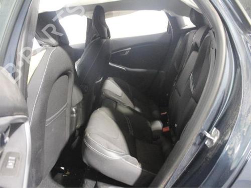 Luggage compartment floor VOLVO V40 Hatchback (525) D2 | BP15017146I33 