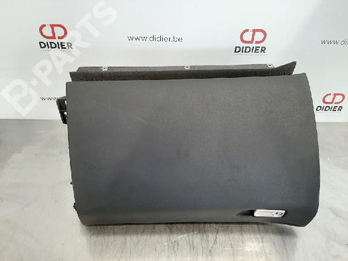 Used Glove box Glove box MERCEDES-BENZ GLE Coupe (C292) AMG 43 4-matic (292.364) (390 hp) 10879197 10879197