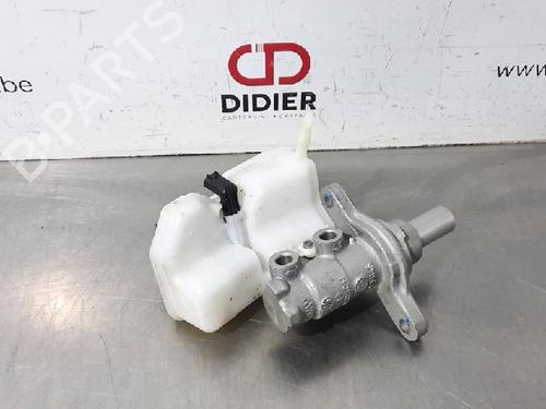 Used Brake master cylinder BMW 1 (F40) 118 i (140 hp) 10882883