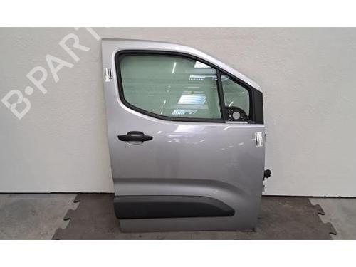 Used Right front door Right front door 36772936 36772936
