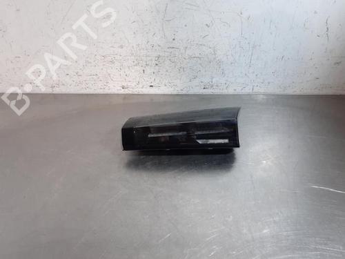 Used Right taillight PEUGEOT 2008 II (UD_, US_, UY_, UJ_, UR_, UC_) 1.2 Hybrid 136 (URHPYC, USHPY) (136 hp) 30915926