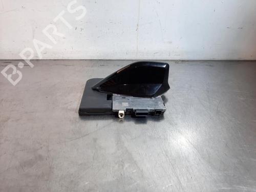 Antena/Base Antena/Base PEUGEOT 308 SW III (FC_, FJ_, FR_, F4_, FN_) PureTech 136 (FRHPYC) (136 hp) 33753341 33753341