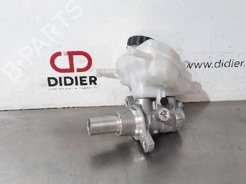 Used Brake master cylinder MERCEDES-BENZ E-CLASS (W213) E 220 d (213.004) (194 hp) 10875455