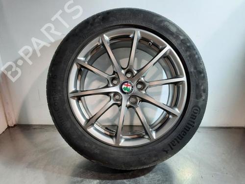 Fælk Fælk ALFA ROMEO GIULIA (952_) 2.2 D (952AGA250, 952AGM250, 952ASM2, 952ASA2) (136 hp) 33277910 33277910