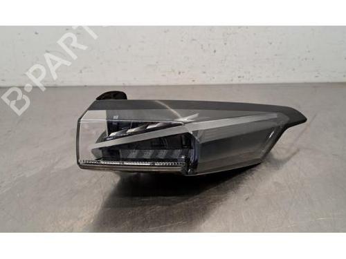 Used Right taillight PEUGEOT 308 III (FB_, FH_, FP_, F3_, FM_) Hybrid 225 (F3DGYT, F3DGNH) (224 hp) 24459263
