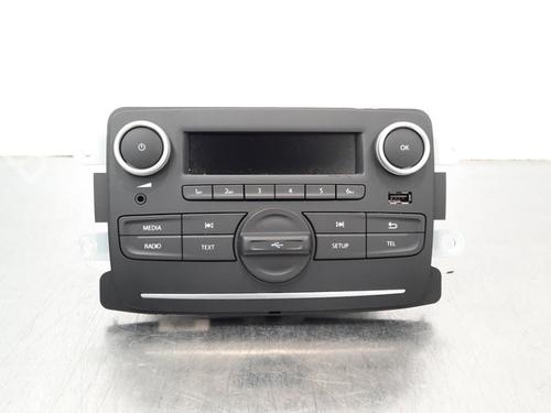 Used Radio DACIA DOKKER Express Box Body/MPV 1.5 dCi 75 / Blue dCi 75 (FEJW, FEAH) (75 hp) 15024599