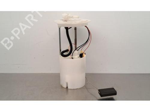Used Fuel pump RENAULT KADJAR (HA_, HL_) 1.2 TCe 130 (HLMR) (130 hp) 27168408