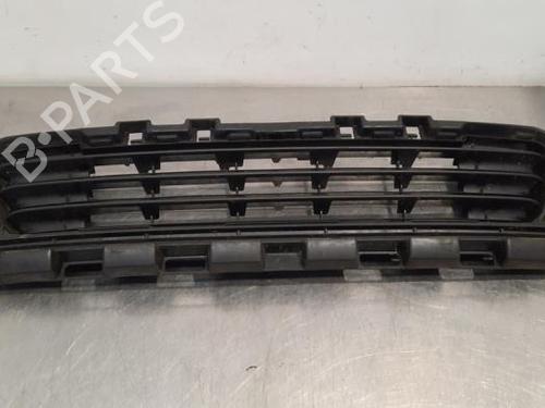 Used Grille PEUGEOT 308 II (LB_, LP_, LW_, LH_, L3_) 1.6 BlueHDi 120 (120 hp) 17114844