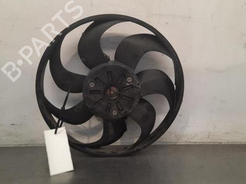 Used Radiator fan RENAULT TRAFIC III Van (FG_) 2.0 dCi 120 (FGMN) (120 hp) 23611571