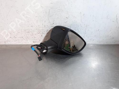 BP30139108C27 main image