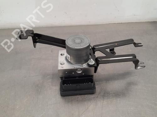 Used ABS pump MERCEDES-BENZ A-CLASS Saloon (V177) A 180 (177.184) (136 hp) 15042590
