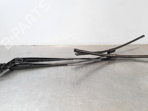 Used Front windshield wiper arm CITROËN JUMPER II Van 2.2 HDi 110 (110 hp) 15034102