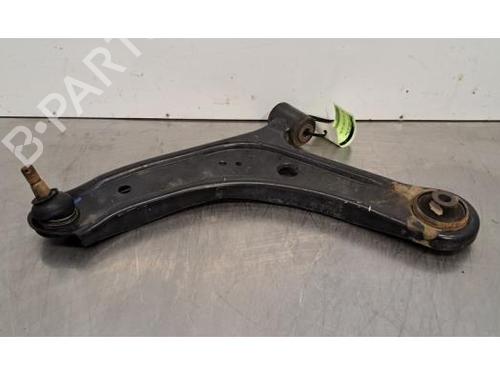 Used Left front suspension arm Left front suspension arm SUZUKI S-CROSS 1.5 Hybrid (AKK415) (116 hp) 34200083 34200083