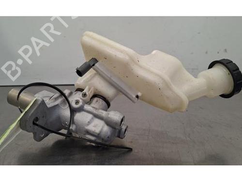 Used Brake master cylinder MERCEDES-BENZ CLA Shooting Brake (X118) CLA 180 d (118.603) (116 hp) 31633961