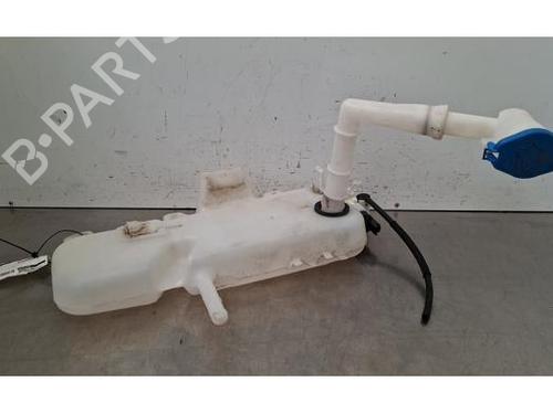 Used Windscreen washer tank Windscreen washer tank 37686160 37686160
