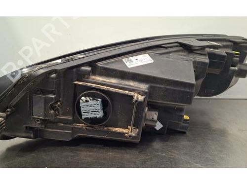 Right headlight JAGUAR E-PACE (X540) 2.0 D150 AWD | BP32158818C29 