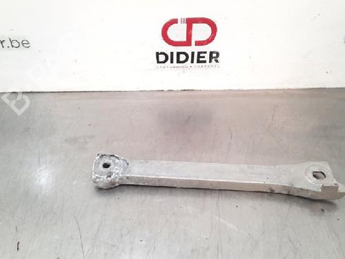 Used Engine mount Engine mount 10889046 10889046