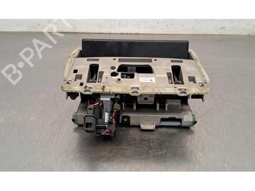 Used Display monitor AUDI A3 Limousine (8VS, 8VM) S3 quattro (310 hp) 26649387