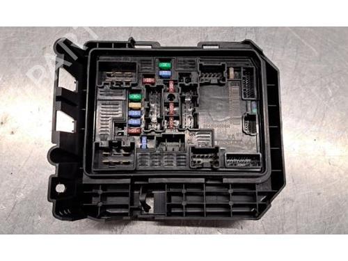 Fuse box RENAULT ARKANA I (LCM_, LDN_) 1.6 E-TECH 145 (LDMU) | BP29818023E1 