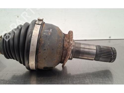 Left rear driveshaft LAND ROVER RANGE ROVER VELAR (L560) 3.0 D300 MHEV 4x4 | BP33753092M40 - Image 3
