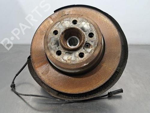 Right rear steering knuckle BMW X5 (F15, F85) xDrive 30 d | BP23588272M28 