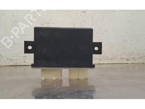 Used Control unit Control unit PORSCHE MACAN (95B) 3.0 S Diesel (258 hp) 40025676 40025676
