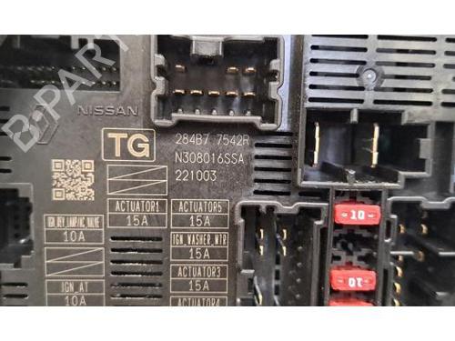 Fuse box RENAULT TRAFIC III Van (FG_) 2.0 dCi 130 (FGMY) | BP36004970E1 - Image 4